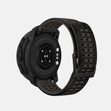The Suunto Vertical 2 improves upon the original with a brighter, larger AMOLED screen, a redesigned optical heart rate sensor & a built-in LED flashlight 